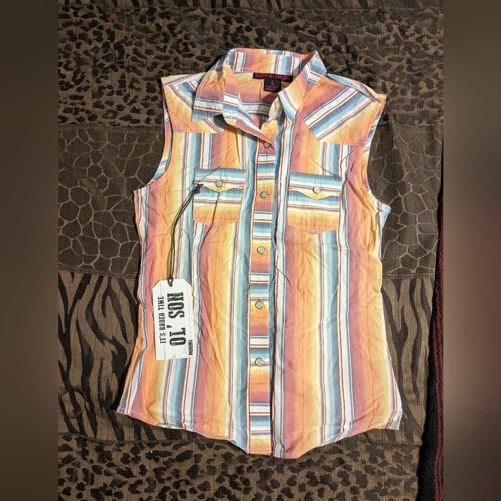 Girls Serape sleeveless button up